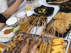 -云晓光头烧烤吧(德平路店)