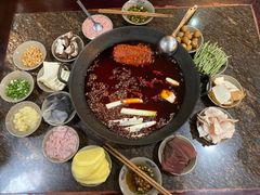 -星鸿社重庆老火锅(燃灯寺分店)