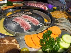 -哈哈碳都·牛肋条无限自助烤肉(宝龙店)