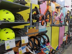 -迪卡侬(红星海店)