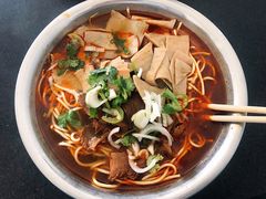 -薛记襄阳香辣牛肉面(平安路店)