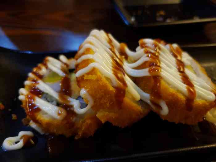 j先生寿司(美地雅登店)-""j.先生寿司"位于翔安美地雅登小区的外.