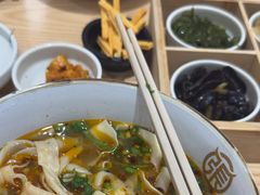 -张拉拉兰州手撕牛肉面(国瑞购物中心店)