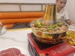 -撒拉人家.酸菜牦牛肉火锅