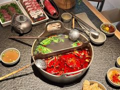 -三出山火锅(南京万象天地店)