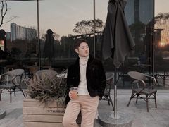 -宝龙城(杭州滨江店)
