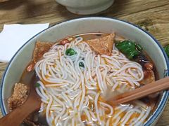 -陈记柳州螺蛳粉(大坪店)