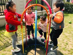 -MuaKids Garden