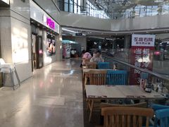 -小杨生煎(金山百联购物中心3楼店)