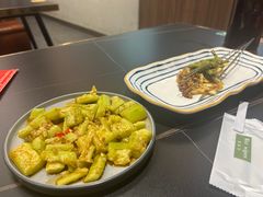 -许哥东北烧烤·铁丳烤串·宫后夹肉(繁花中心店)