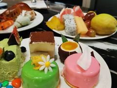 -云端西餐厅(南宁龙光那莲豪华精选酒店)