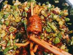 折耳根牛肉-钢管厂歆瑞源油卤串串香(春熙路太古里店)