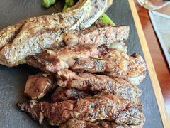 -东西风牛排馆周末烧烤自助(首都机场希尔顿店)