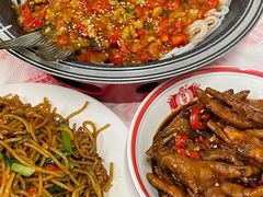 -堂瓦里·33年传统赣菜(第一街区店)