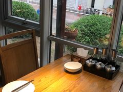 靠窗位-一轩饺子馆(丽都店)