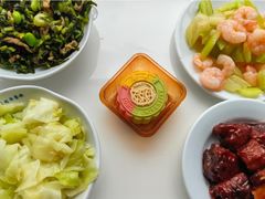 -同济大学本部学苑饮食广场