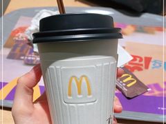 -麦当劳(郑州东高铁站店)
