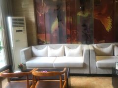 -金色印象·4K影院式足体养生(杨家坪西郊店)