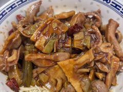 -鲁达面馆本帮风味(共康东路店)