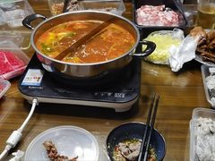 -由衷贵州酸汤牛肉火锅(新桥店)