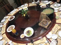 -梅花香里大酒店(郁金香路店)