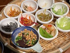 -包整·丝娃娃(一览甲秀楼风景店)