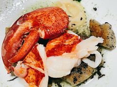 煎龙虾配羊肚菌-Jean Georges