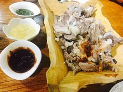 -蒙艾里民族传统菜蒙餐