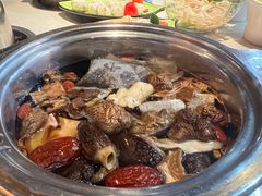-一叶一世界·素食餐厅(锦华万达店)