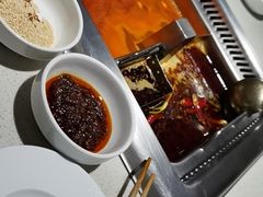-海底捞火锅鲜切牛肉主题店(长寿路店)