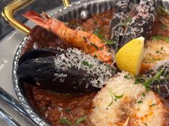 -LESCEDARS Brasserie Bistro香柏树