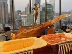 -广州花园酒店·凌璇阁旋转餐厅CAROUSEL360