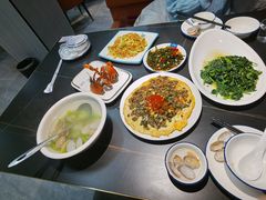 -鑫悦楼煎蟹·16年海鲜大排档