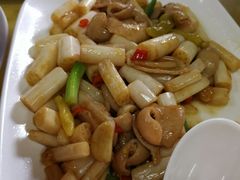 -年辉渔村·非遗传承餐厅(新丰江店)