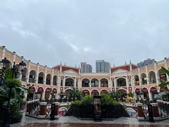 -佛罗伦萨小镇广佛名品奥特莱斯(疏港路店)