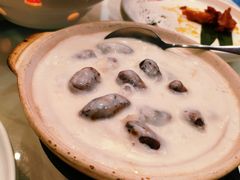 南瓜紫薯百合粥-高第街56号港式餐厅·精选(世茂广场宽厚里大明湖店)