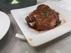 -天下春花园酒店(大东店)