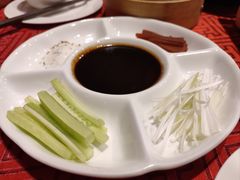 烤鸭自制小料-正阳门饭庄·烤鸭·北京菜(万丰路七里庄店)