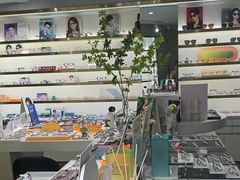 -视野联行眼镜蔡司·依视路官方授权店(顺城店)