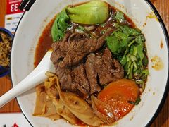 -贯一台湾牛肉面(八一七中路店)