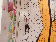 -问山MountQuest攀岩馆