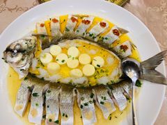 清蒸太湖白鱼-欣旺·迎宾楼·百年无锡菜