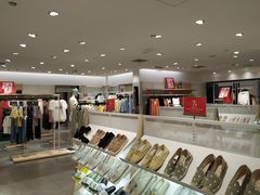 -hotwind热风(世纪东方广场店)