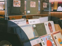 -黑胶星球(华发中城商都店)