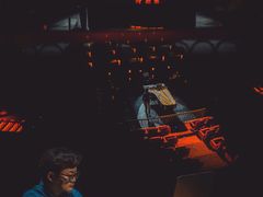 -交通银行前滩31演艺中心