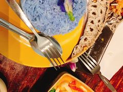 -Pad Thai Kratong Thong by ama