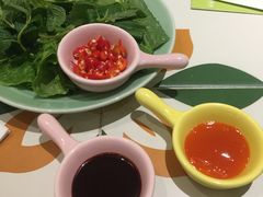 -越弥越南传统美食馆