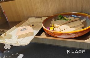 Premium Additive-Free Hand-Pulled Noodles