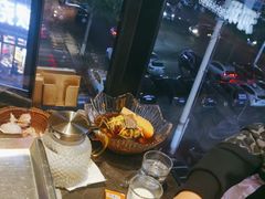 -河坝烧烤串城(金达莱店)