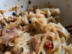 干拌猪杂老友粉-漆黑觉米粉(三里屯店)